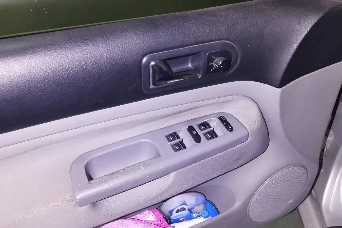 2006 Volkswagen Bora Classic 1.6L 100HP L4 4AT,autocango,china used car exporter,china ev exporter,chinese used car exporter,chinese used ev exporter