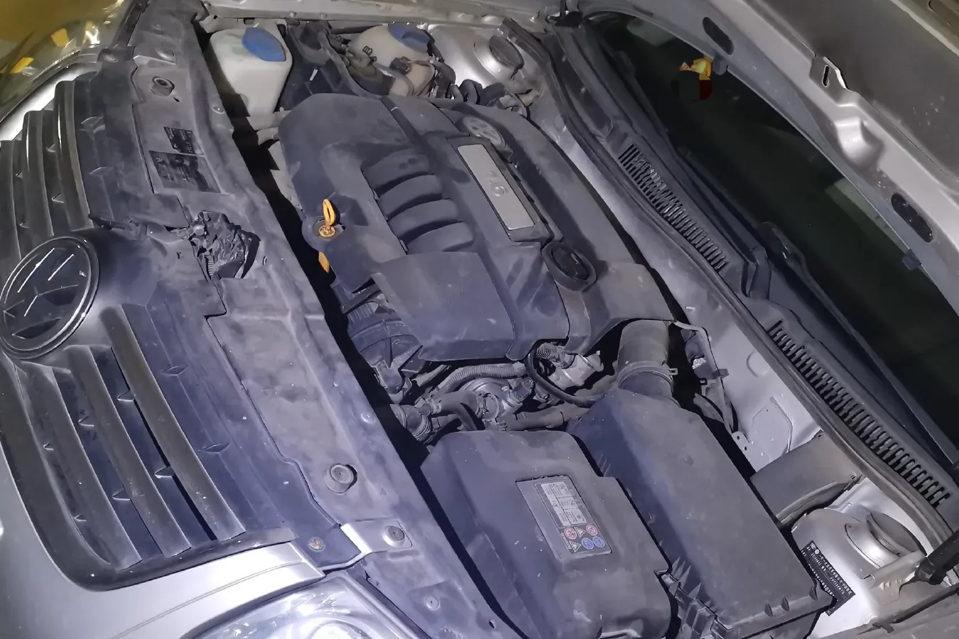 2006 Volkswagen Bora Classic 1.6L 100HP L4 4AT,autocango,china used car exporter,china ev exporter,chinese used car exporter,chinese used ev exporter