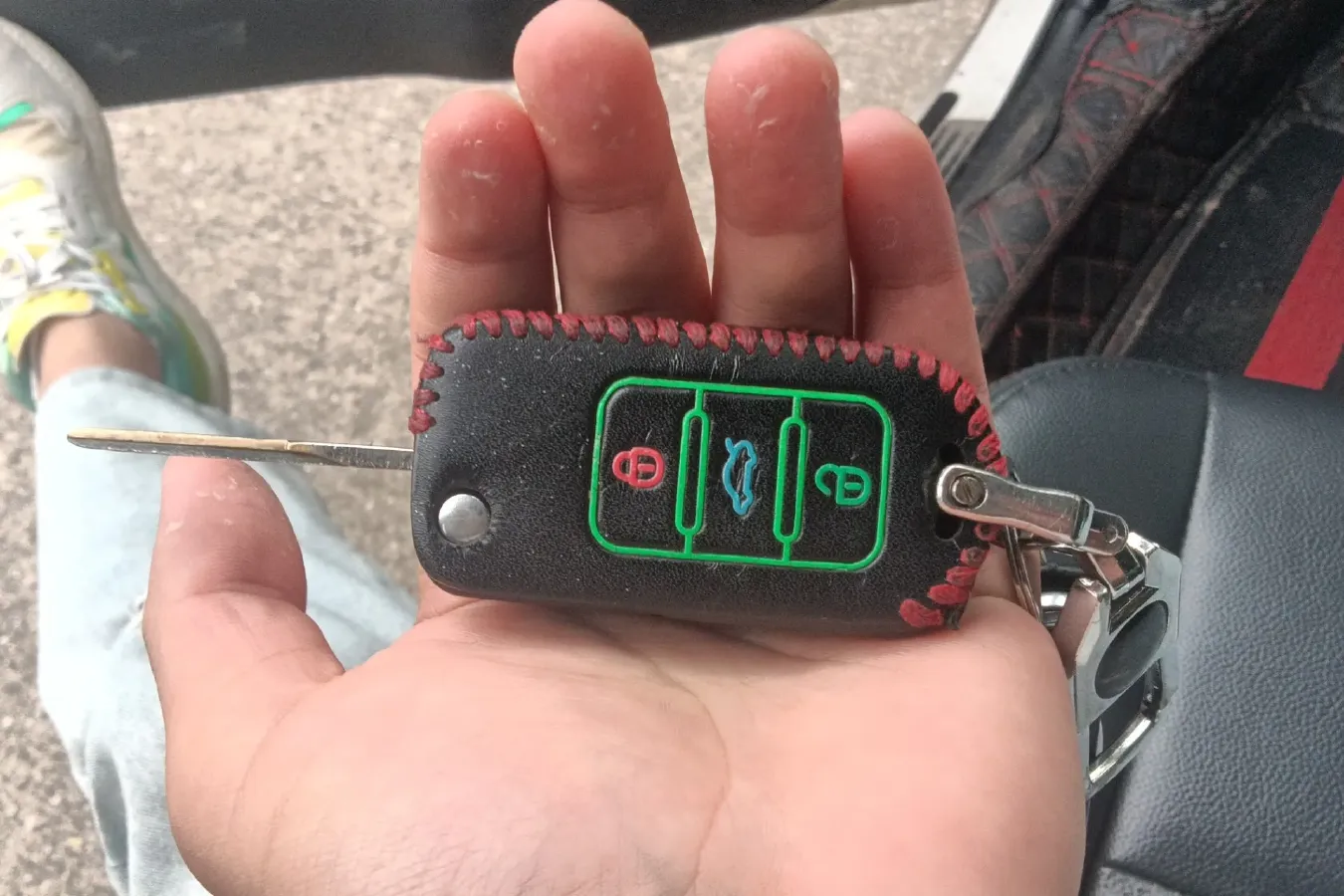 2014 Zotye Z300 1.5L 113HP L4 5MT,autocango,china used car exporter,china ev exporter,chinese used car exporter,chinese used ev exporter