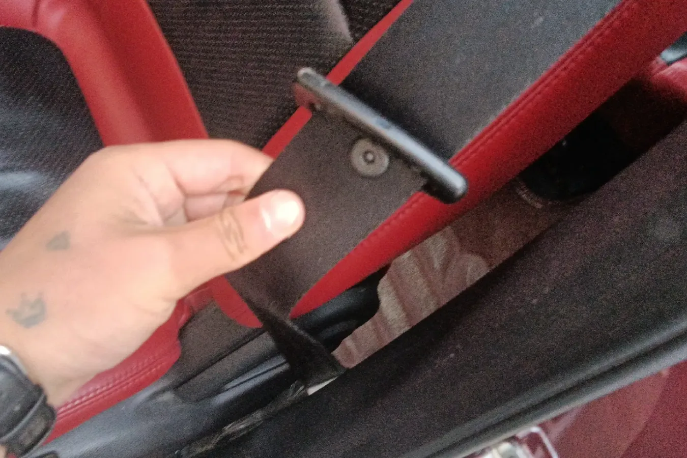 2016 ChangAn Oshan CX70 1.6L 117HP L4 5MT,autocango,china used car exporter,china ev exporter,chinese used car exporter,chinese used ev exporter