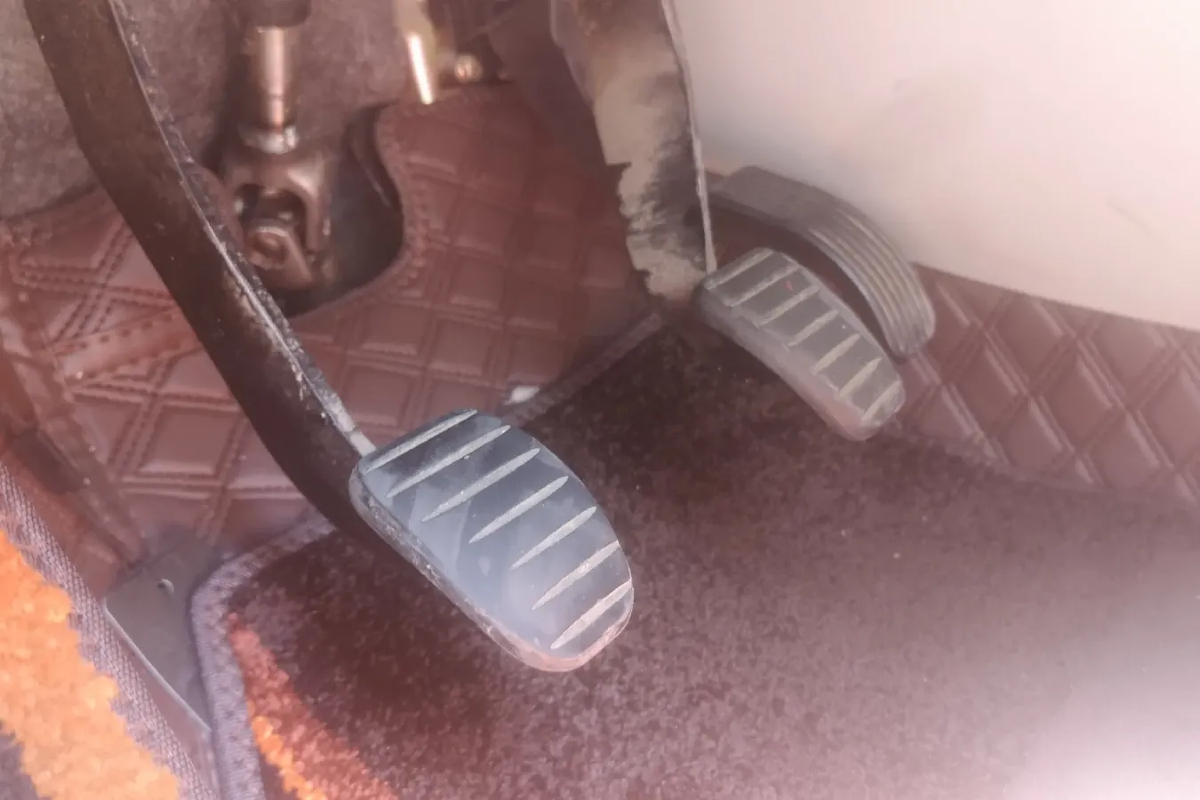 2016 DongFeng Forthing S500 1.6L 122HP L4 5MT,autocango,china used car exporter,china ev exporter,chinese used car exporter,chinese used ev exporter