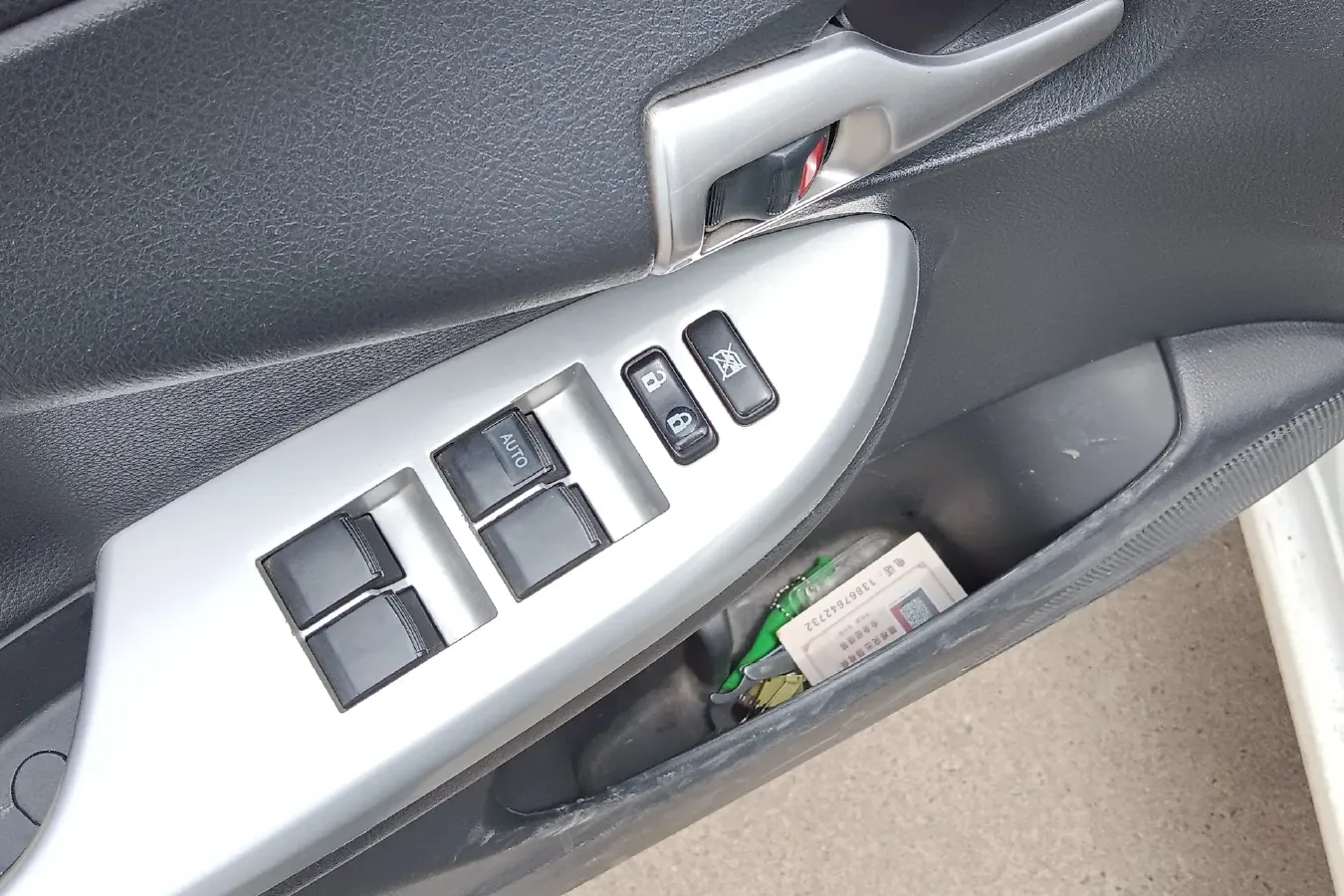 2012 Toyota Corolla 1.8L 140HP L4 CVT,autocango,china used car exporter,china ev exporter,chinese used car exporter,chinese used ev exporter