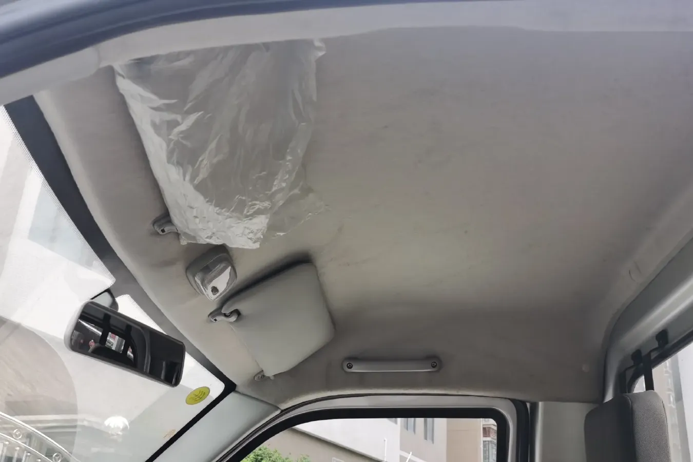 2021 Karry YouJin T5 1.5L 116HP L4 5MT,autocango,china used car exporter,china ev exporter,chinese used car exporter,chinese used ev exporter