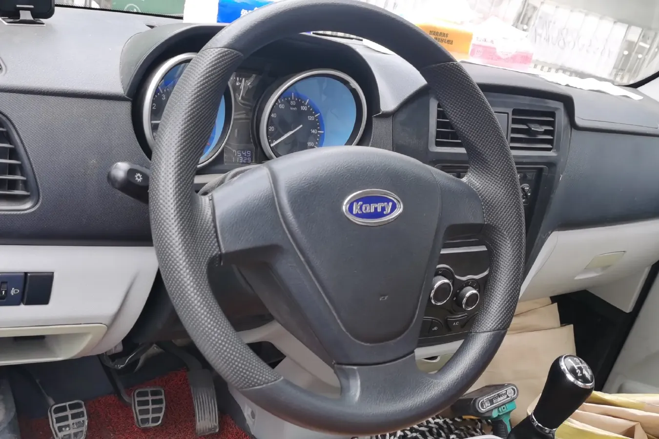 2021 Karry YouJin T5 1.5L 116HP L4 5MT,autocango,china used car exporter,china ev exporter,chinese used car exporter,chinese used ev exporter