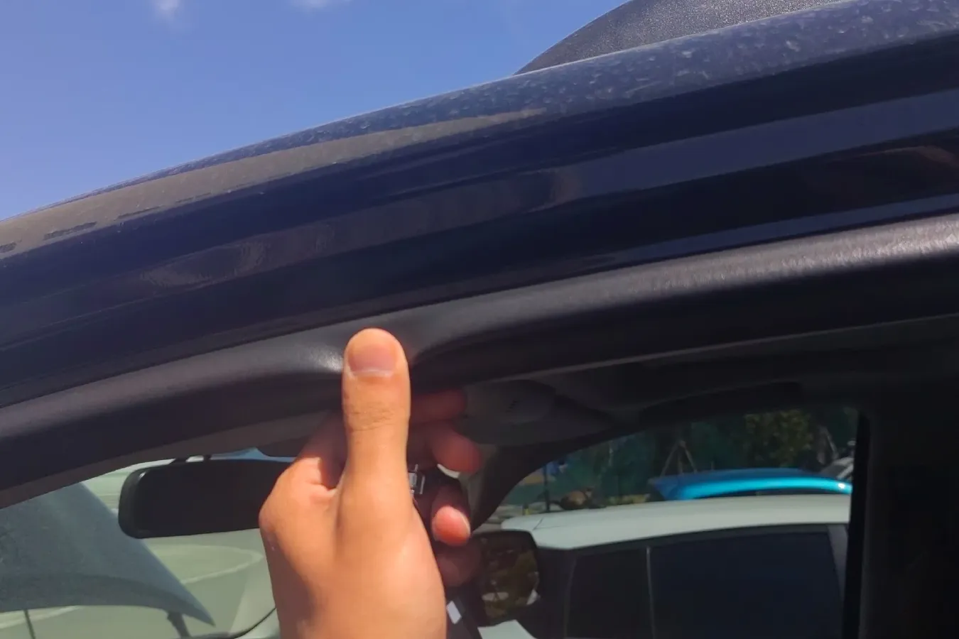 2010 Toyota Sequoia 5.7L 386HP V8 6AT,autocango,china used car exporter,china ev exporter,chinese used car exporter,chinese used ev exporter