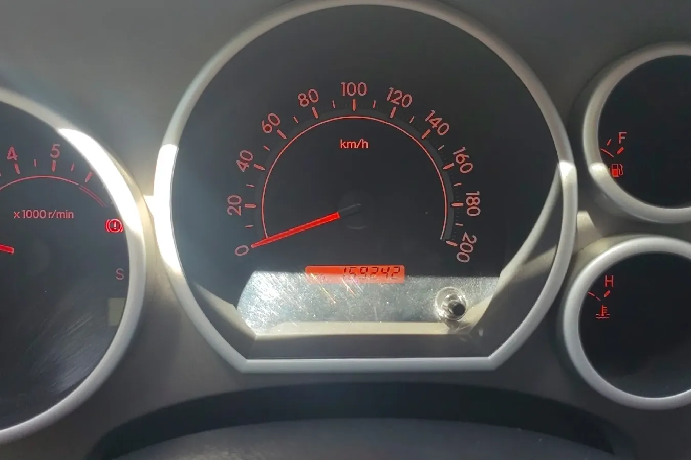 2010 Toyota Sequoia 5.7L 386HP V8 6AT,autocango,china used car exporter,china ev exporter,chinese used car exporter,chinese used ev exporter