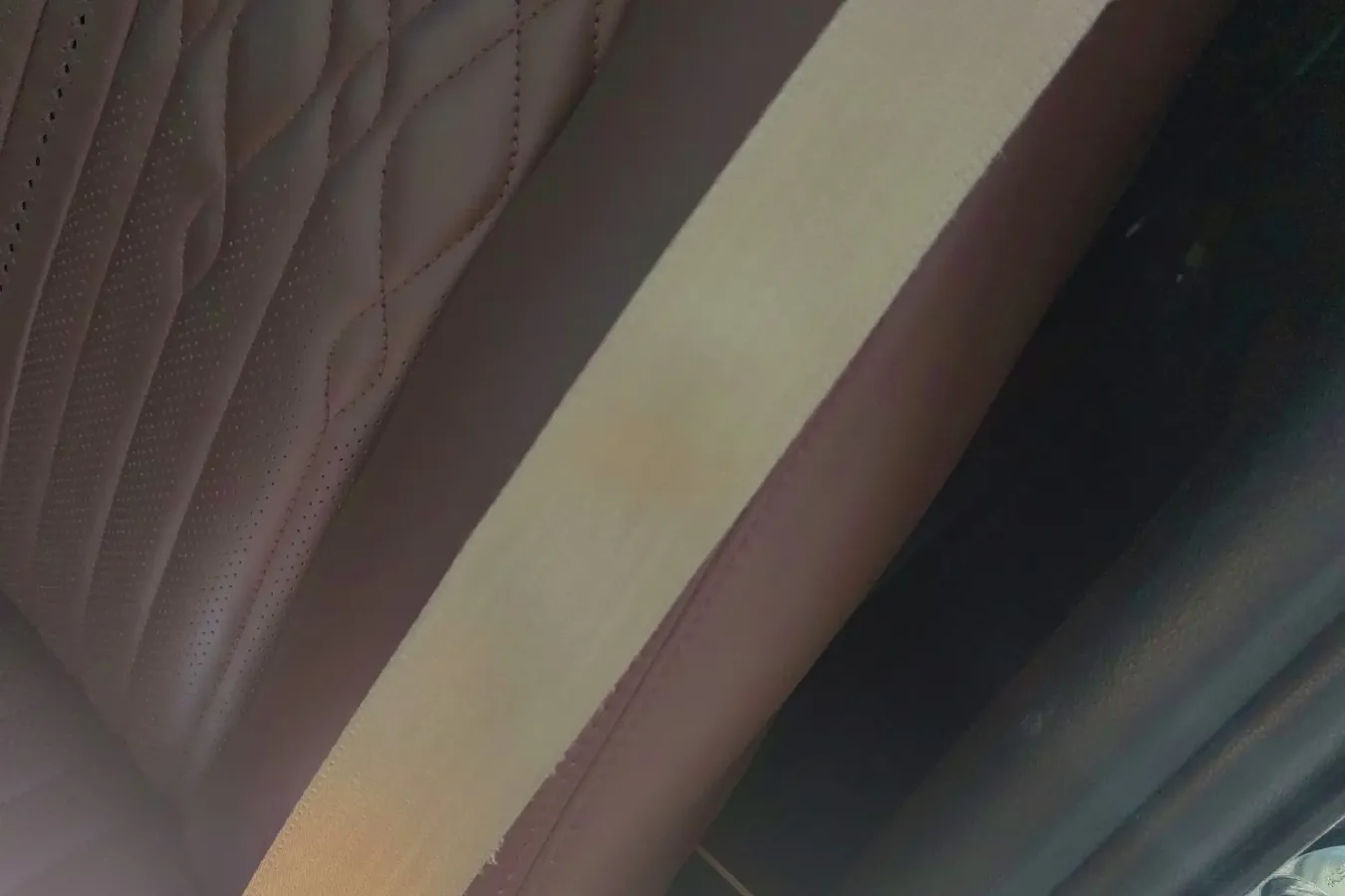 2010 Toyota Sequoia 5.7L 386HP V8 6AT,autocango,china used car exporter,china ev exporter,chinese used car exporter,chinese used ev exporter