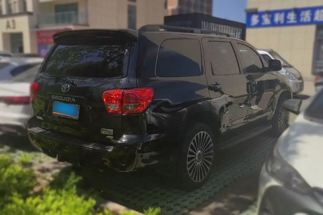 2010 Toyota Sequoia 5.7L 386HP V8 6AT,autocango,china used car exporter,china ev exporter,chinese used car exporter,chinese used ev exporter