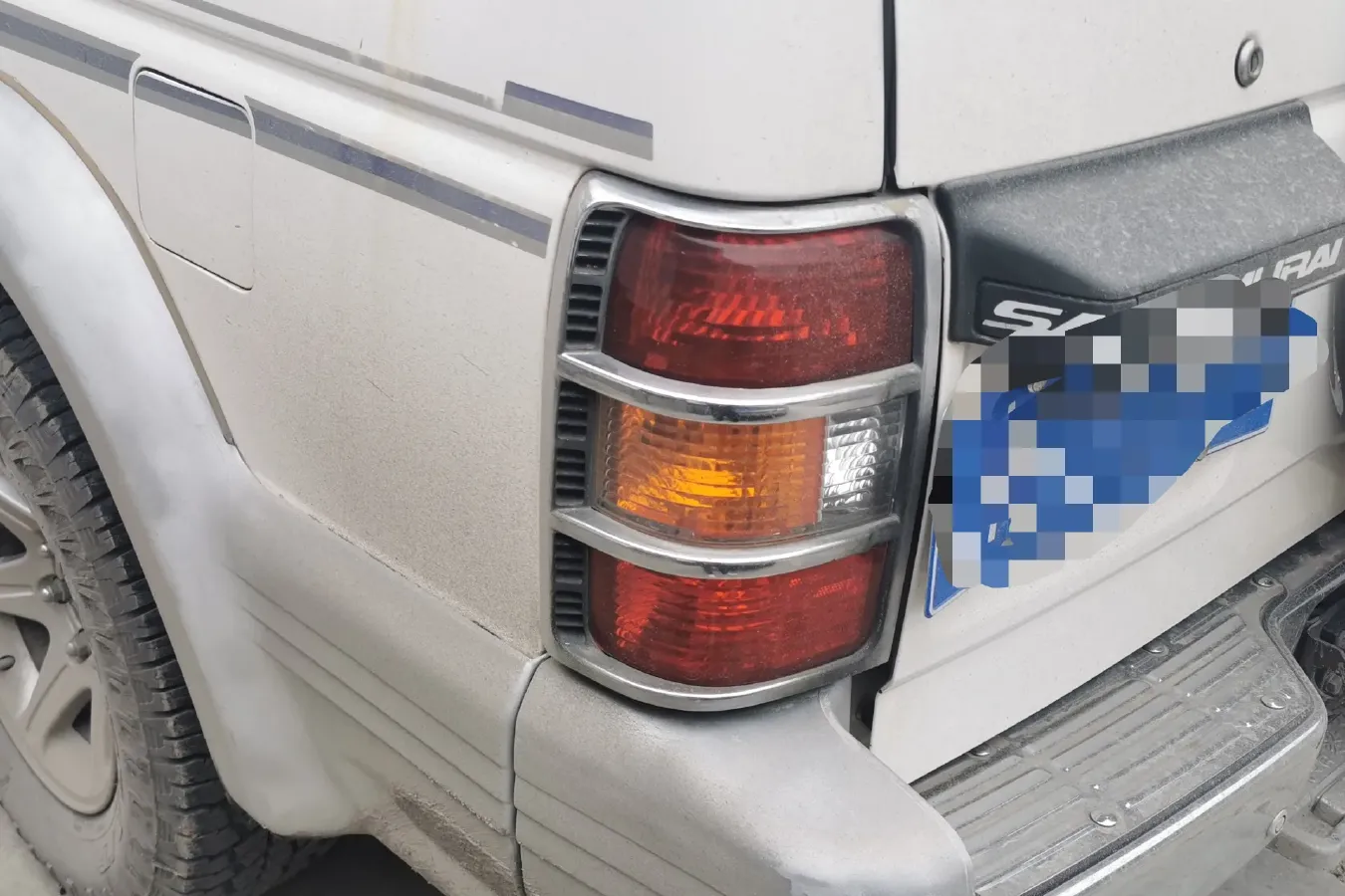 2009 Leopaard 6481 2.2L 129HP L4 5MT,autocango,china used car exporter,china ev exporter,chinese used car exporter,chinese used ev exporter