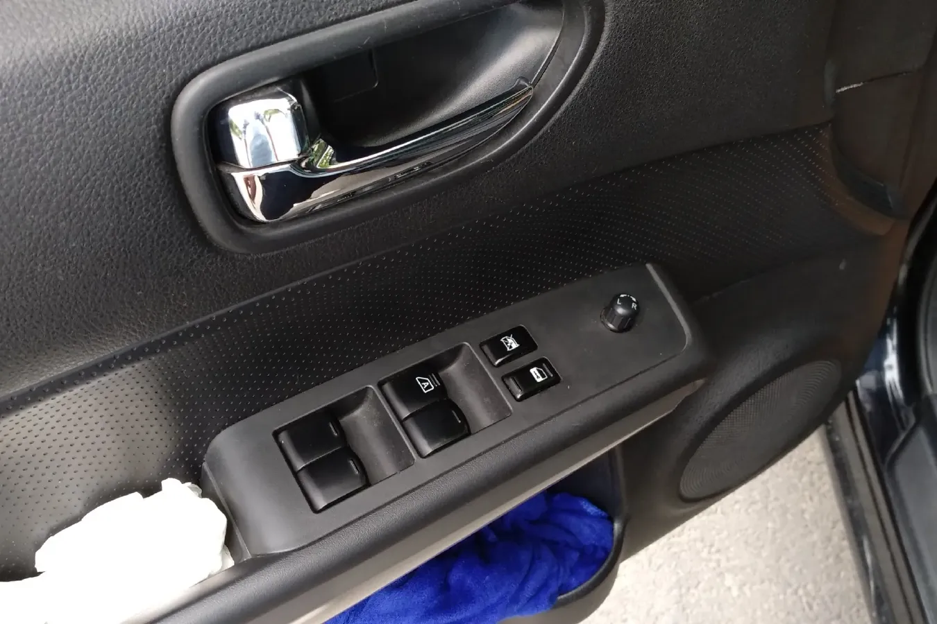 2015 DongFeng FengDu MX6 2.0L 144HP L4 CVT,autocango,china used car exporter,china ev exporter,chinese used car exporter,chinese used ev exporter