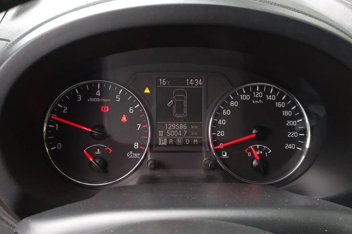 2015 DongFeng FengDu MX6 2.0L 144HP L4 CVT,autocango,china used car exporter,china ev exporter,chinese used car exporter,chinese used ev exporter