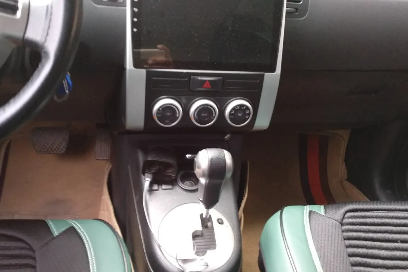 2015 DongFeng FengDu MX6 2.0L 144HP L4 CVT,autocango,china used car exporter,china ev exporter,chinese used car exporter,chinese used ev exporter