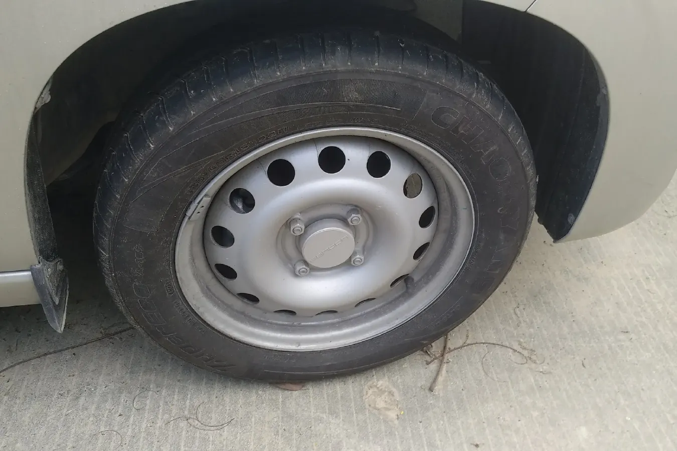 2022 DongFeng Fengon Fengon 380 1.5L 112HP L4 5MT,autocango,china used car exporter,china ev exporter,chinese used car exporter,chinese used ev exporter