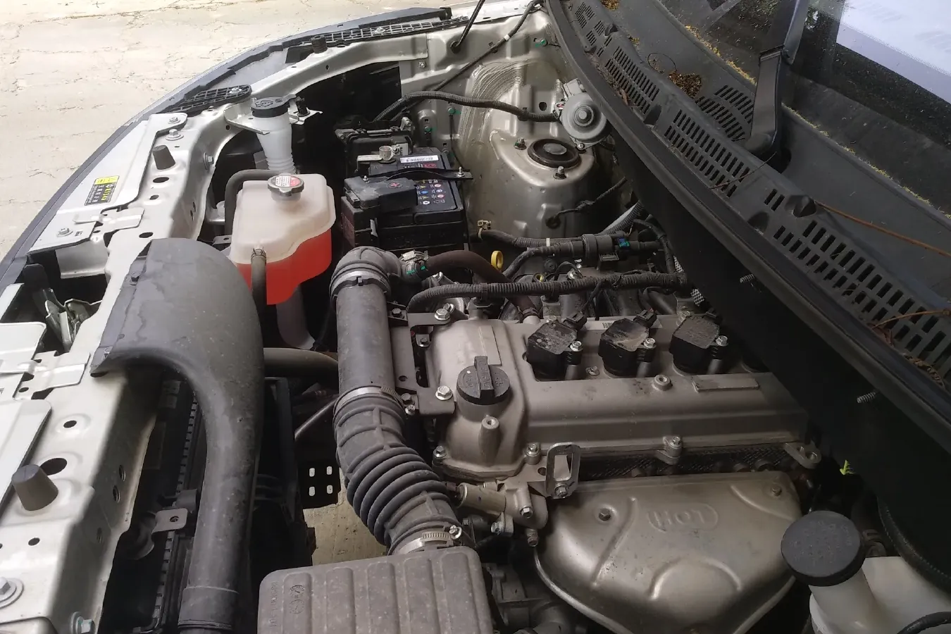 2022 DongFeng Fengon Fengon 380 1.5L 112HP L4 5MT,autocango,china used car exporter,china ev exporter,chinese used car exporter,chinese used ev exporter