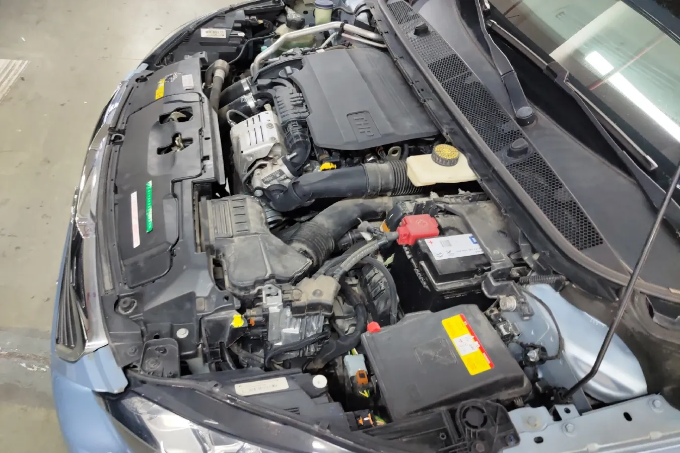 2015 Peugeot 308S 1.2T 136HP L3 6AT,autocango,china used car exporter,china ev exporter,chinese used car exporter,chinese used ev exporter