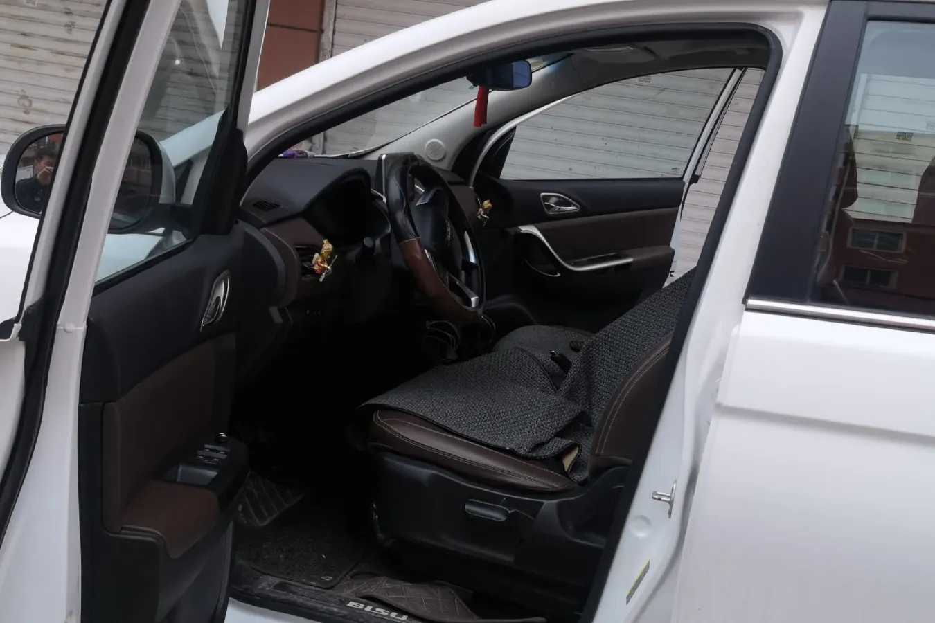 2017 BiSu T5 1.5T 150HP L4 6MT,autocango,china used car exporter,china ev exporter,chinese used car exporter,chinese used ev exporter