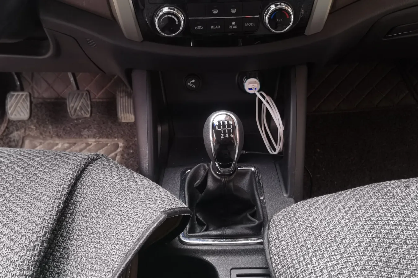 2017 BiSu T5 1.5T 150HP L4 6MT,autocango,china used car exporter,china ev exporter,chinese used car exporter,chinese used ev exporter