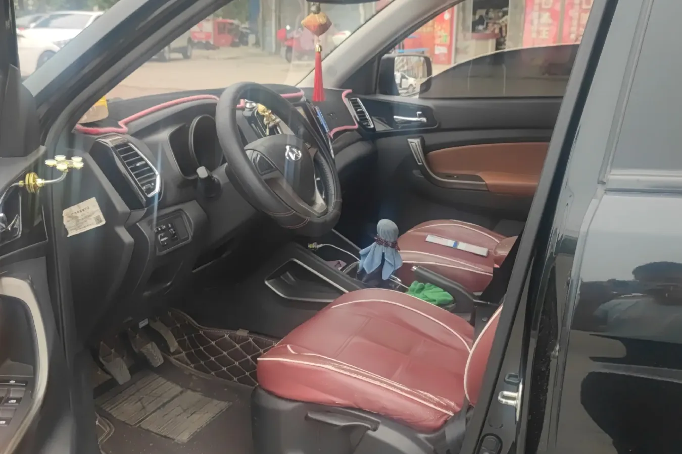 2016 ChangAn Oshan CX70 1.6L 117HP L4 5MT,autocango,china used car exporter,china ev exporter,chinese used car exporter,chinese used ev exporter