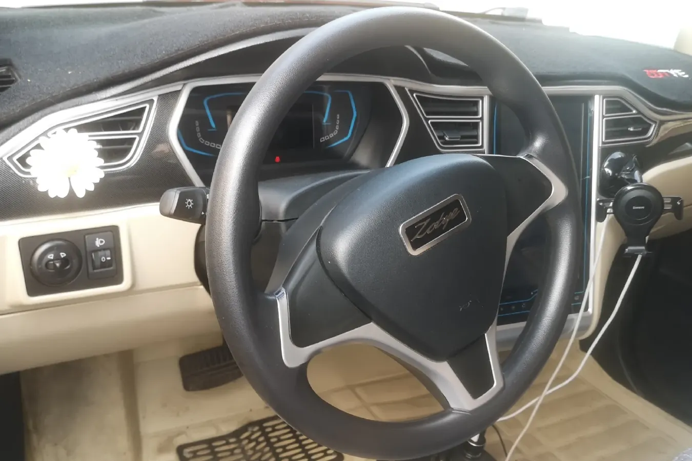 2016 Zotye Sesame BEV 16KWH,autocango,china used car exporter,china ev exporter,chinese used car exporter,chinese used ev exporter