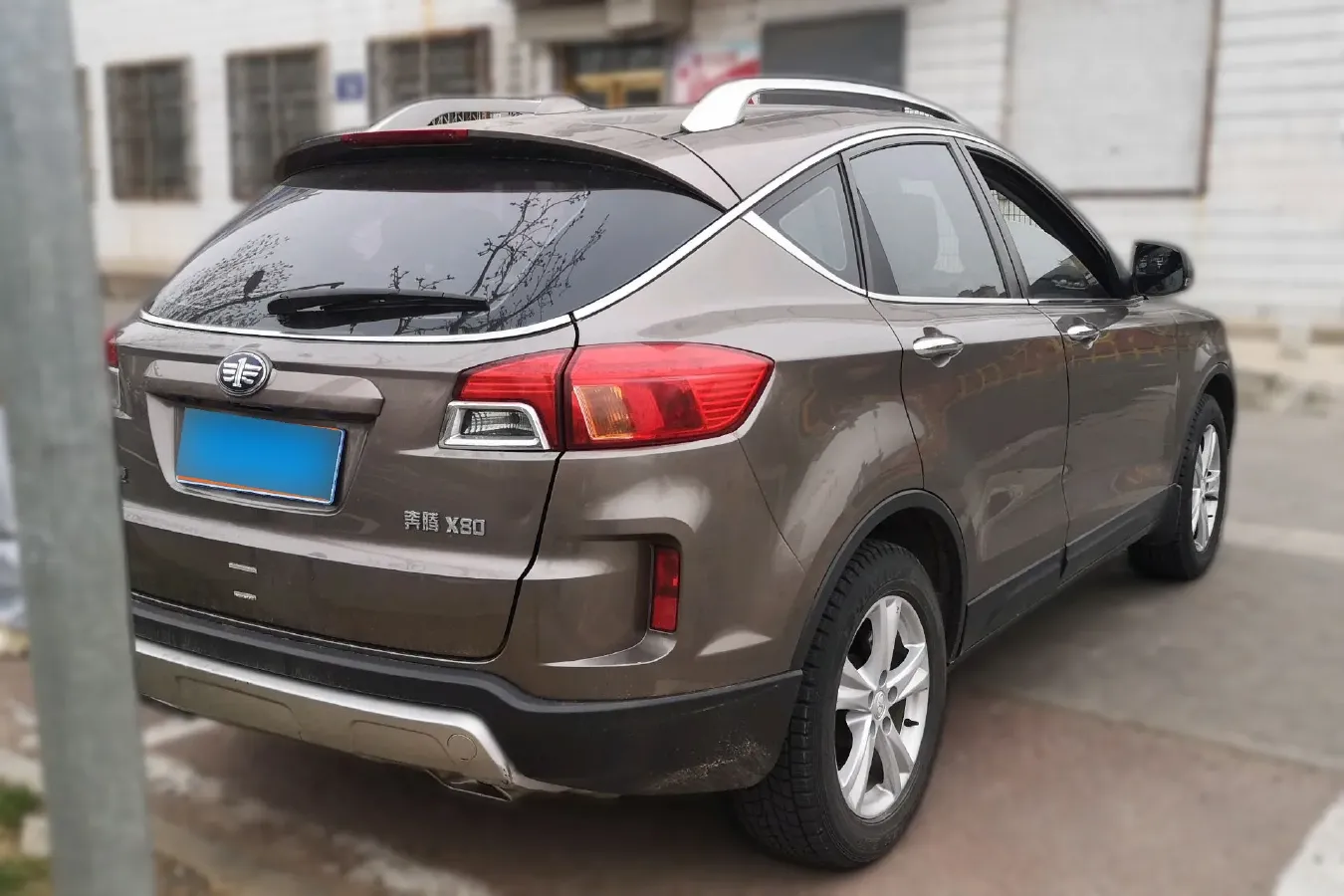 2016 Bestune X80 2.0L 147HP L4 6AT,autocango,china used car exporter,china ev exporter,chinese used car exporter,chinese used ev exporter