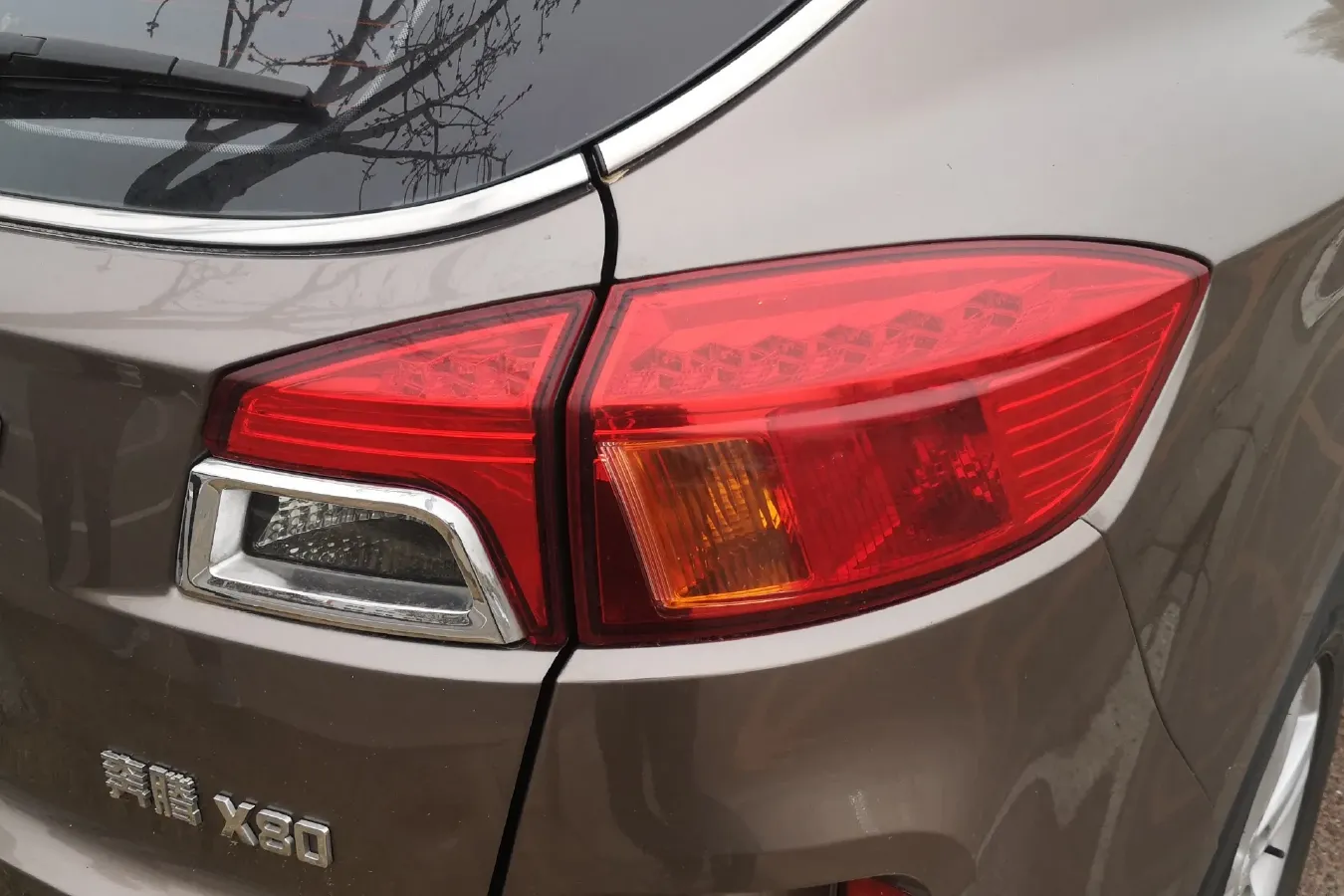 2016 Bestune X80 2.0L 147HP L4 6AT,autocango,china used car exporter,china ev exporter,chinese used car exporter,chinese used ev exporter