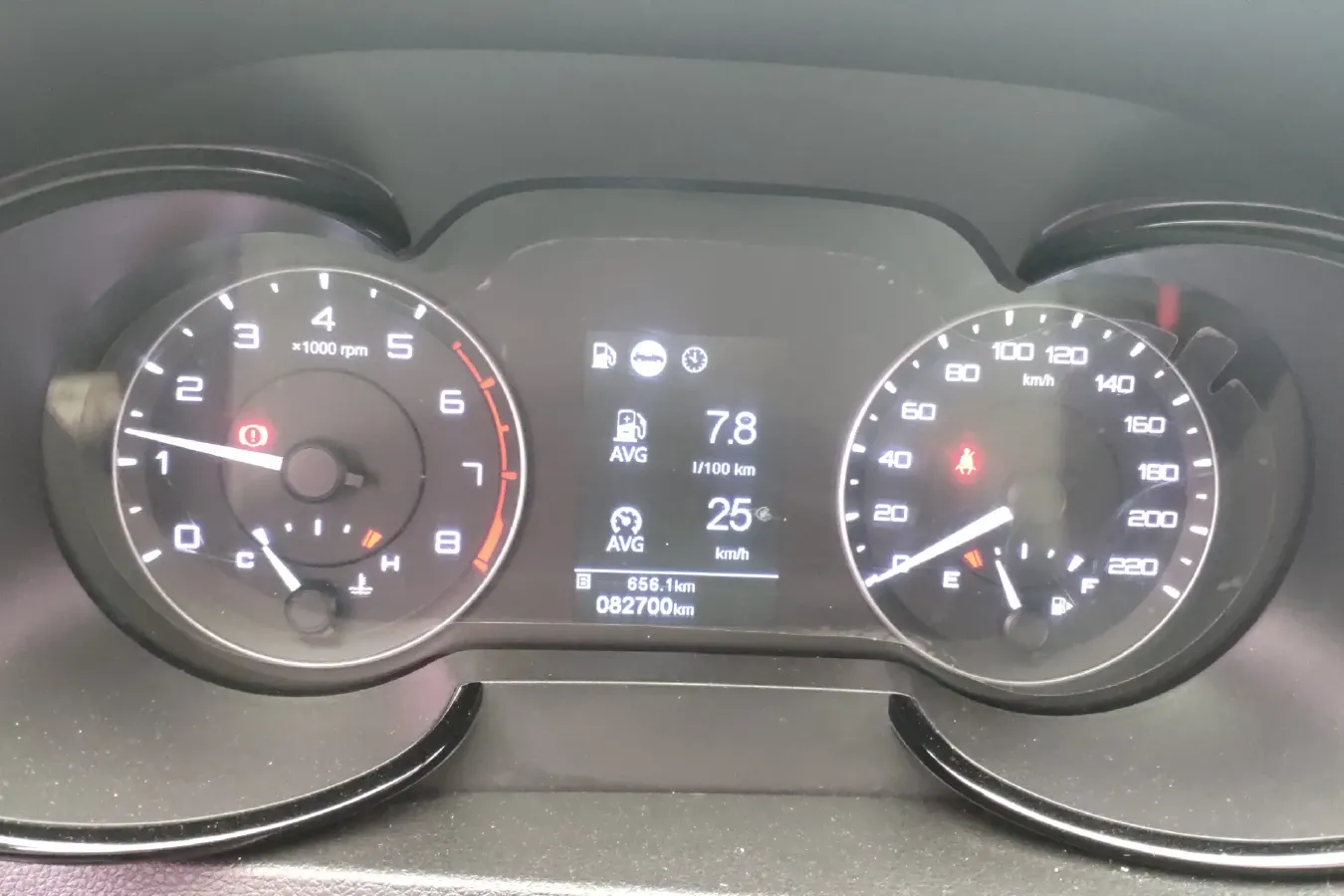 2017 DongFeng Aeolus AX5 1.4T 140HP L4 5MT,autocango,china used car exporter,china ev exporter,chinese used car exporter,chinese used ev exporter