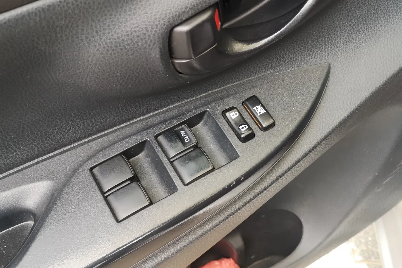 2014 Toyota Vios 1.3L 99HP L4 4AT,autocango,china used car exporter,china ev exporter,chinese used car exporter,chinese used ev exporter