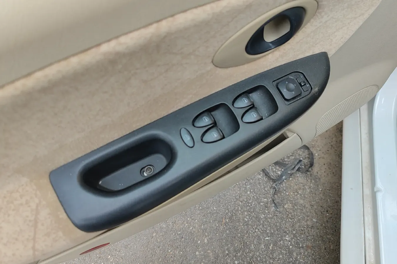 2012 Chery QQ3 1.0L 69HP L3 5MT,autocango,china used car exporter,china ev exporter,chinese used car exporter,chinese used ev exporter