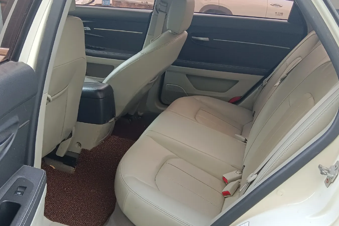 2014 BeiJing Auto Senova D50 1.5L 113HP L4 5MT,autocango,china used car exporter,china ev exporter,chinese used car exporter,chinese used ev exporter