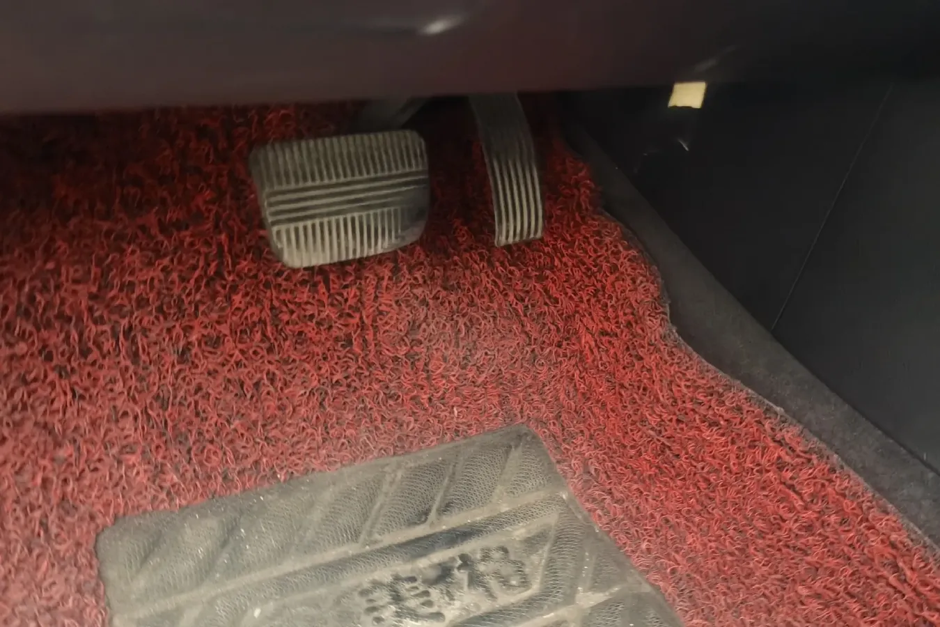 2013 Luxgen 5 1.8T 154HP L4 5AT,autocango,china used car exporter,china ev exporter,chinese used car exporter,chinese used ev exporter