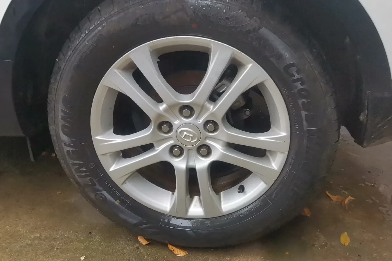 2016 HawTai Santafe 1.5T 156HP L4 4AT,autocango,china used car exporter,china ev exporter,chinese used car exporter,chinese used ev exporter