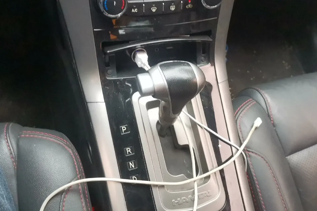 2016 HawTai Santafe 1.5T 156HP L4 4AT,autocango,china used car exporter,china ev exporter,chinese used car exporter,chinese used ev exporter