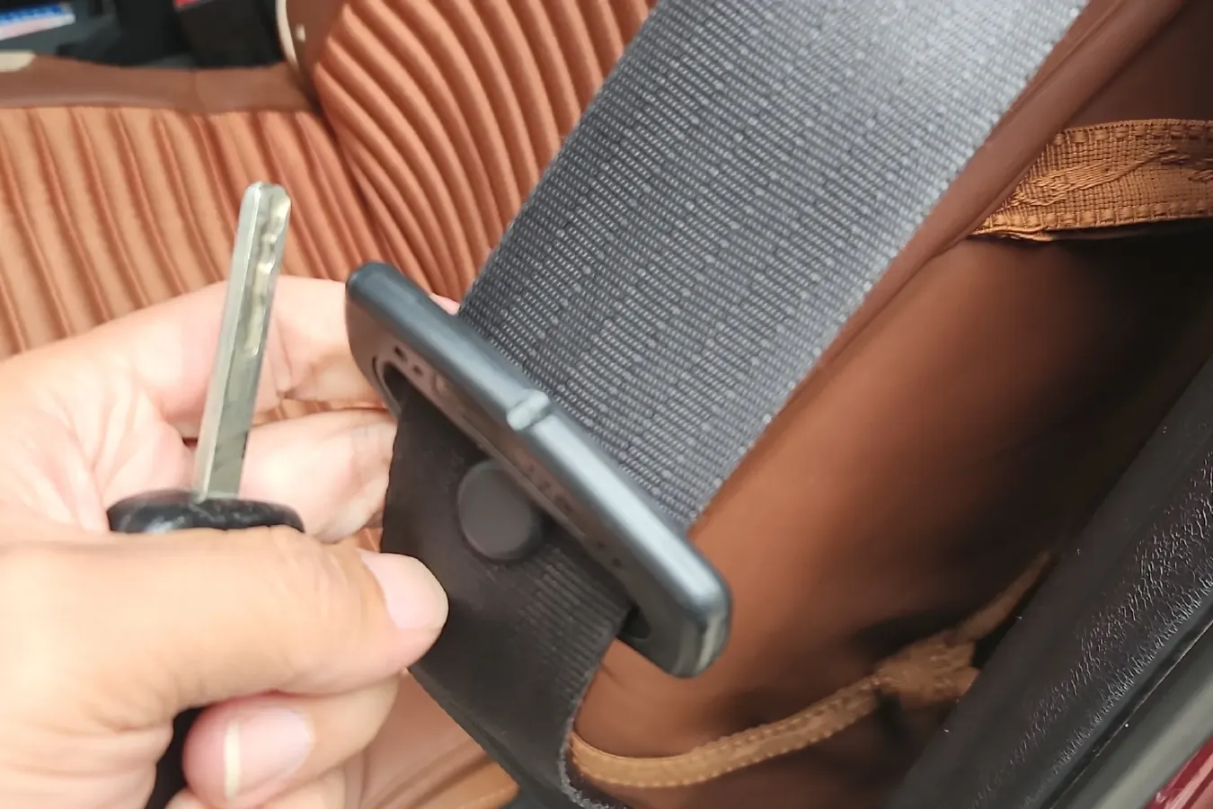 2016 ChangAn Oshan CX70 1.6L 117HP L4 5MT,autocango,china used car exporter,china ev exporter,chinese used car exporter,chinese used ev exporter