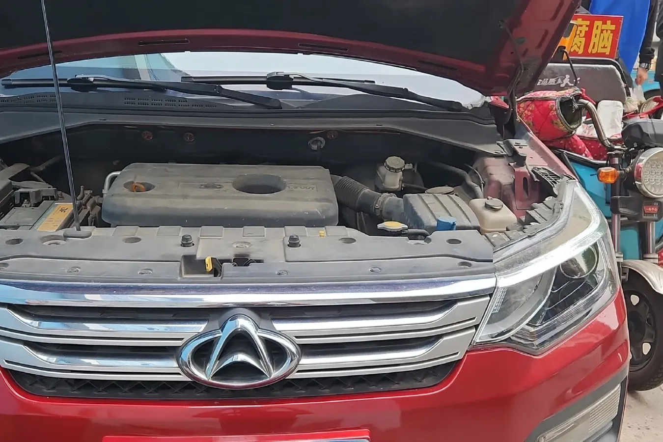 2016 ChangAn Oshan CX70 1.6L 117HP L4 5MT,autocango,china used car exporter,china ev exporter,chinese used car exporter,chinese used ev exporter