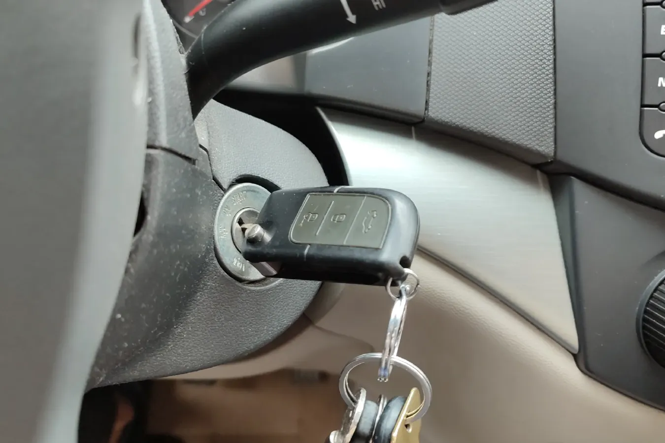 2012 ChangAn Alsvin V5 1.5L 114HP L4 5MT,autocango,china used car exporter,china ev exporter,chinese used car exporter,chinese used ev exporter