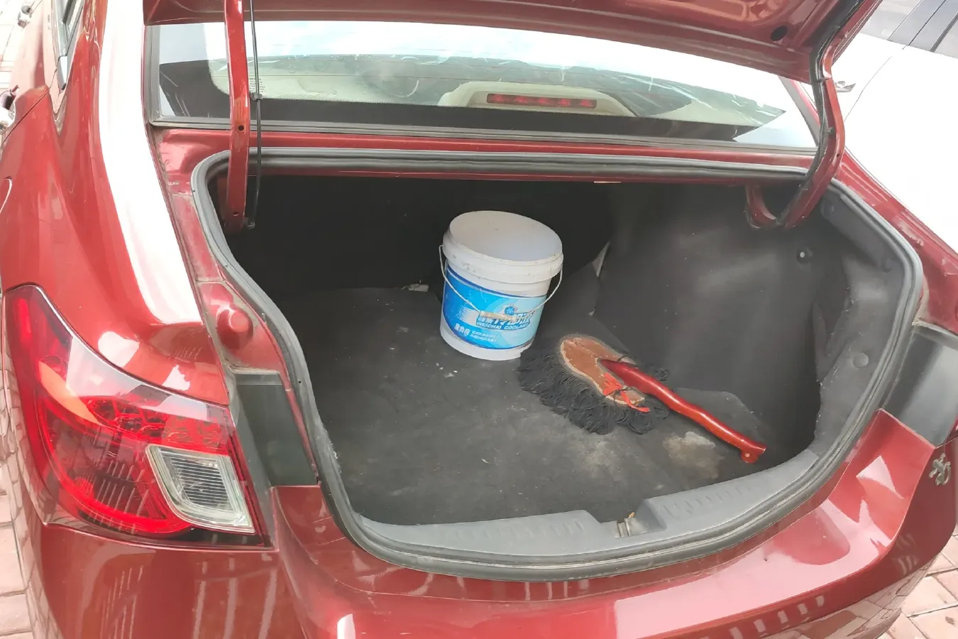 2012 ChangAn Alsvin V5 1.5L 114HP L4 5MT,autocango,china used car exporter,china ev exporter,chinese used car exporter,chinese used ev exporter