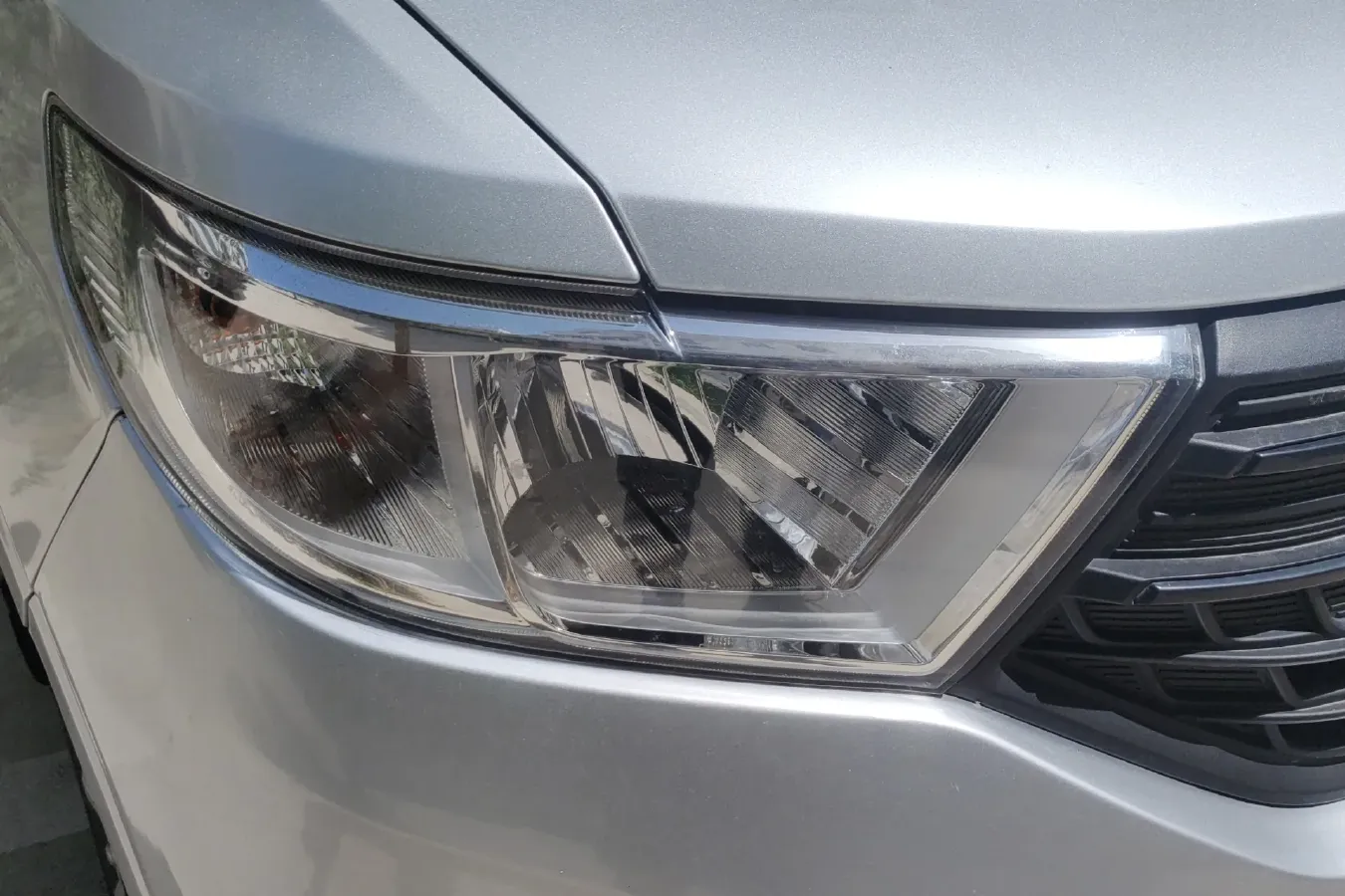 2019 WuLing HongGuang V 1.5L 99HP L4 6MT,autocango,china used car exporter,china ev exporter,chinese used car exporter,chinese used ev exporter