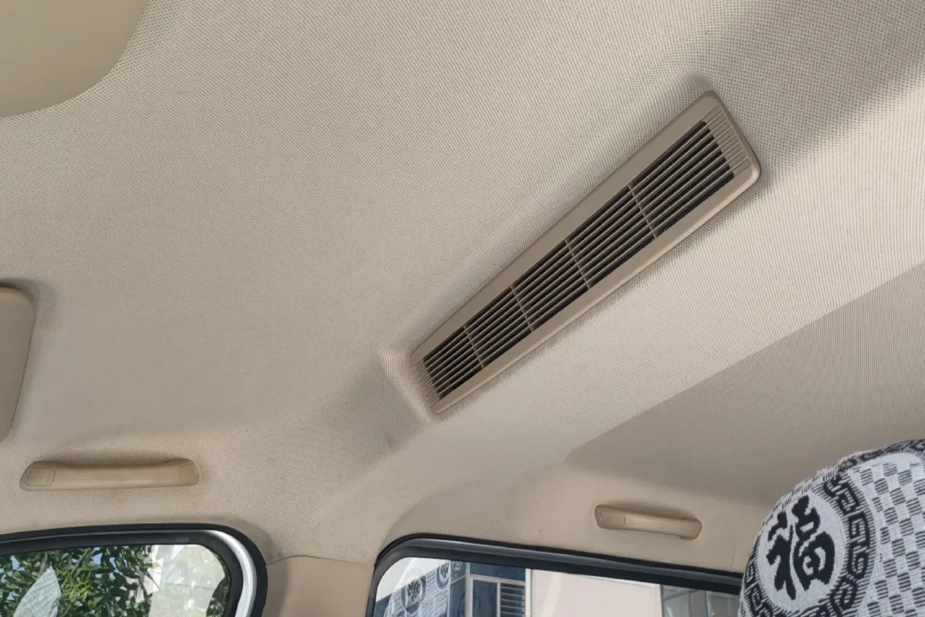 2019 WuLing HongGuang V 1.5L 99HP L4 6MT,autocango,china used car exporter,china ev exporter,chinese used car exporter,chinese used ev exporter