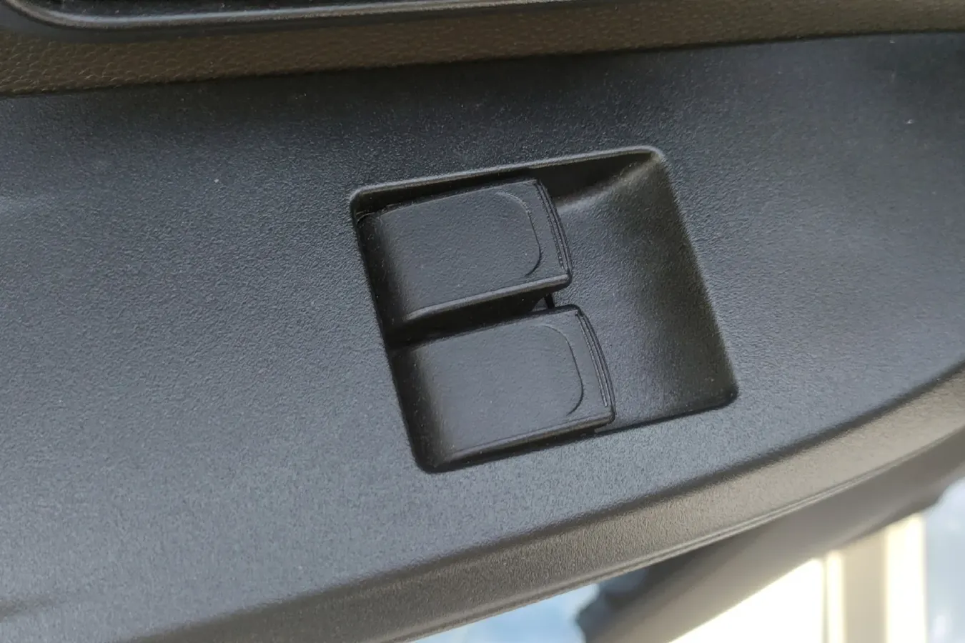 2019 WuLing HongGuang V 1.5L 99HP L4 6MT,autocango,china used car exporter,china ev exporter,chinese used car exporter,chinese used ev exporter