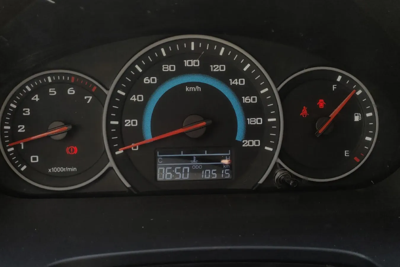 2019 WuLing HongGuang V 1.5L 99HP L4 6MT,autocango,china used car exporter,china ev exporter,chinese used car exporter,chinese used ev exporter