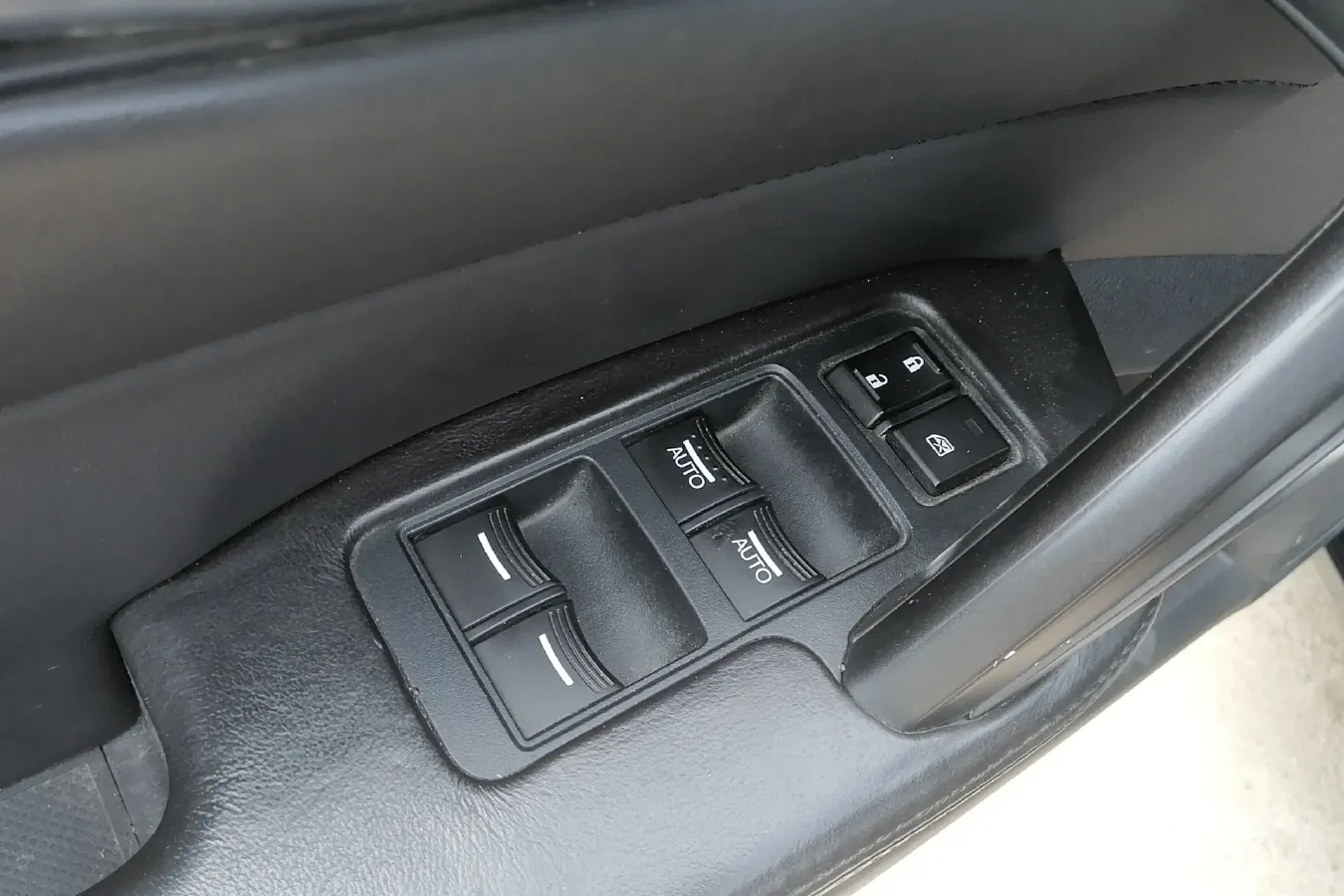 2012 Acura TL 3.5L 285HP V6 6AT,autocango,china used car exporter,china ev exporter,chinese used car exporter,chinese used ev exporter