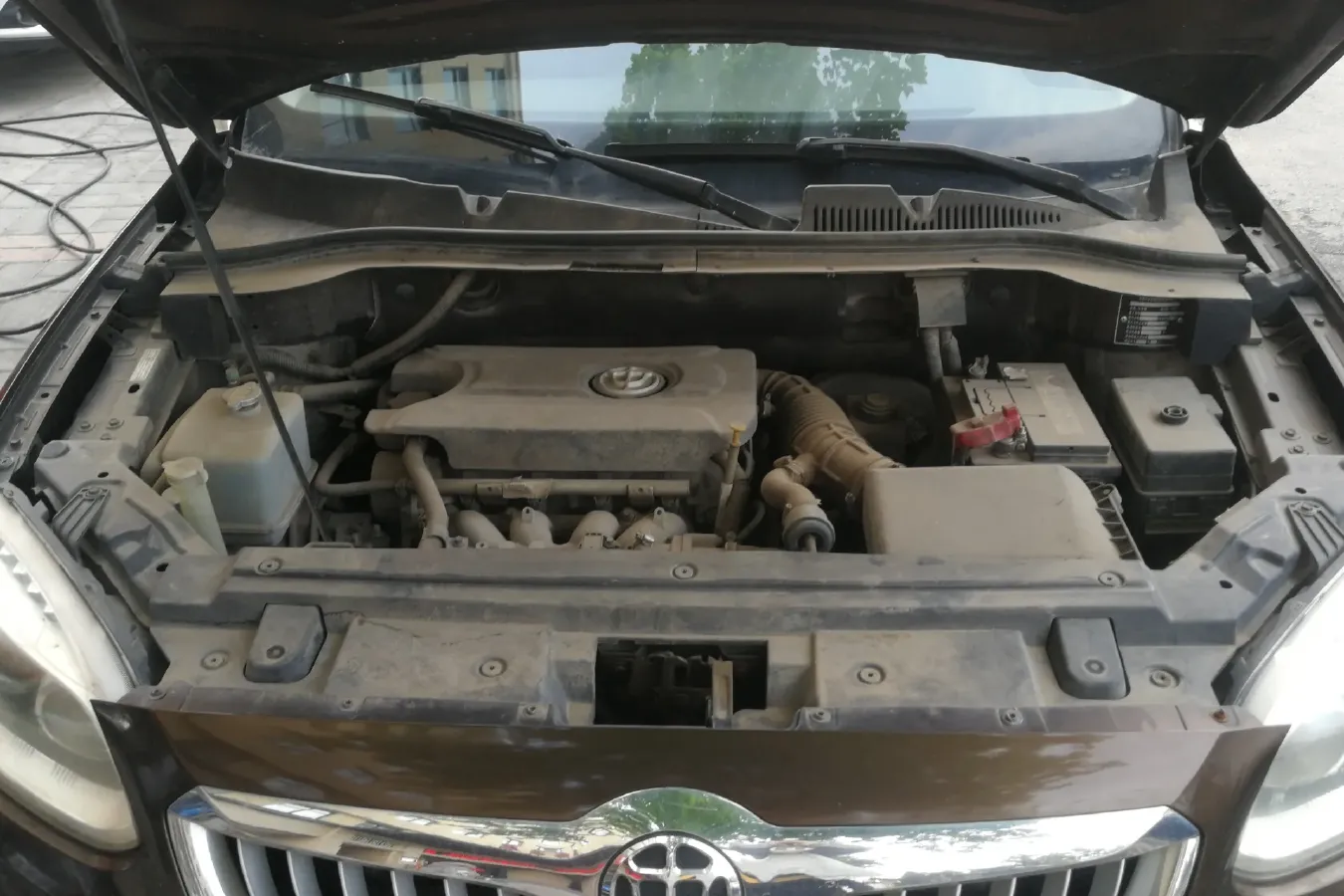 2012 Brilliance Auto V5 1.5T 136HP L4 5AT,autocango,china used car exporter,china ev exporter,chinese used car exporter,chinese used ev exporter