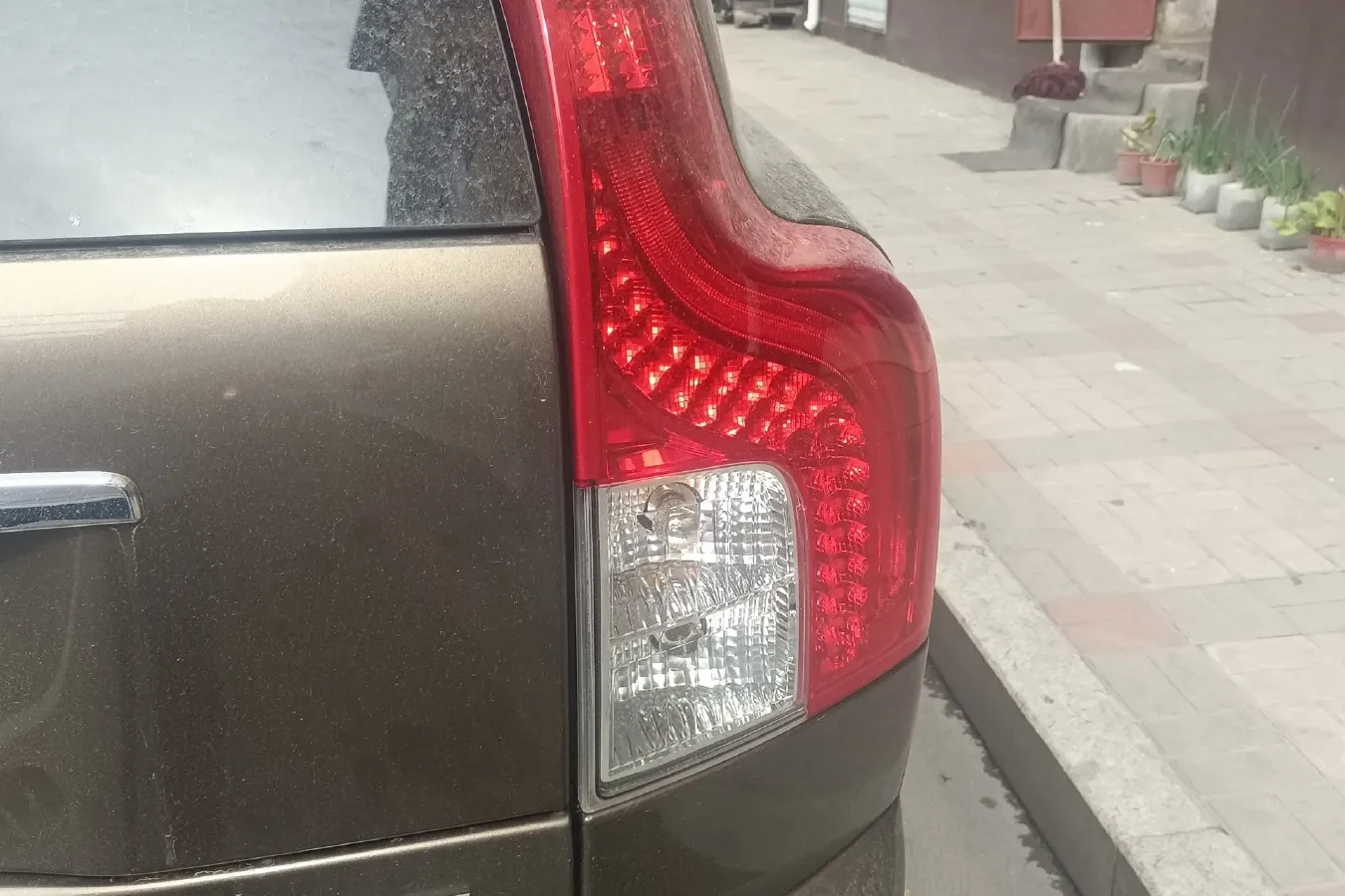 2014 Volvo XC Classic 2.5T 209HP L5 5AT,autocango,china used car exporter,china ev exporter,chinese used car exporter,chinese used ev exporter