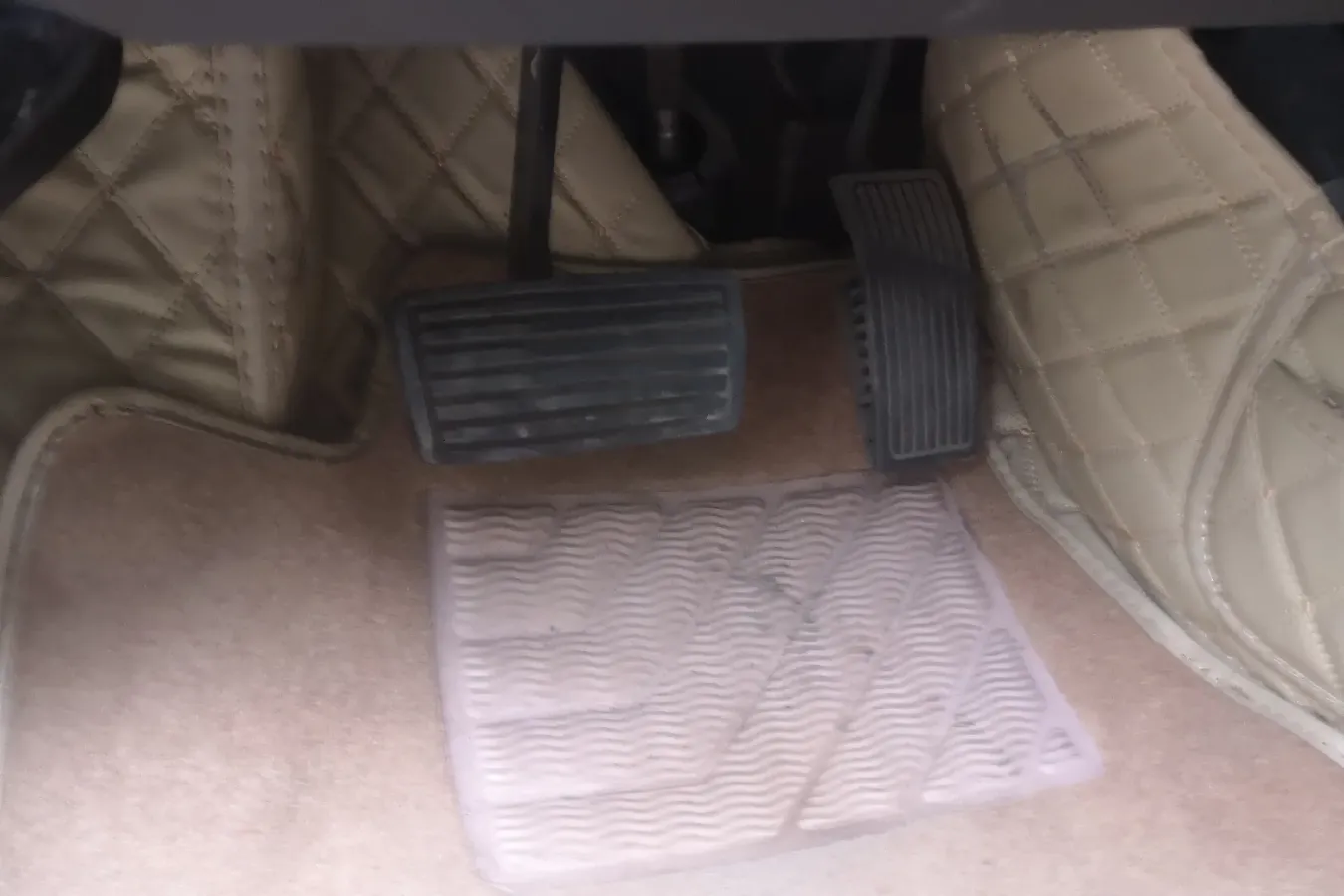 2012 Acura ZDX 3.7L 309HP V6 6AT,autocango,china used car exporter,china ev exporter,chinese used car exporter,chinese used ev exporter