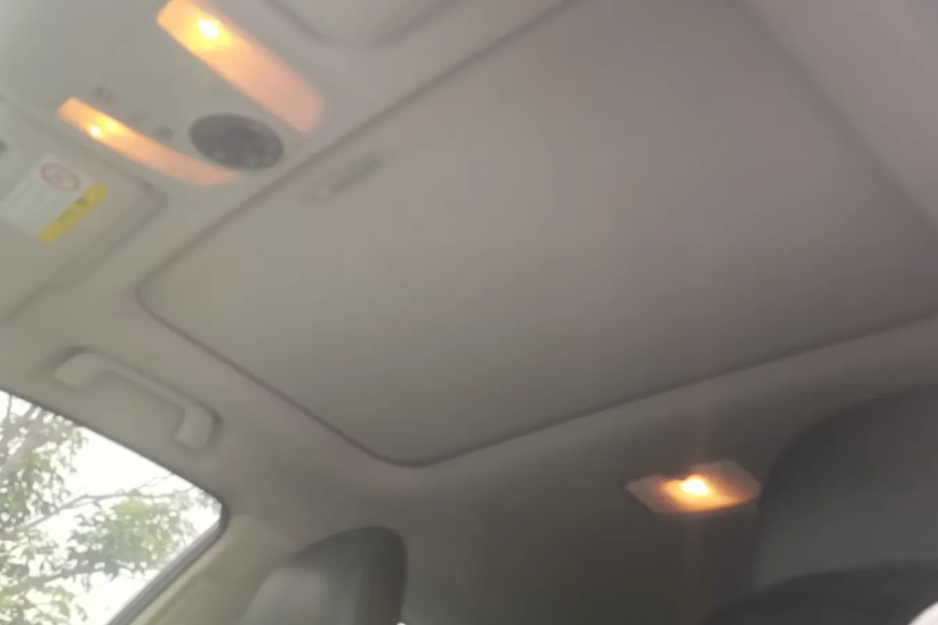 2012 Toyota Prius 1.8L 99HP L4 E-CVT Hybrid,autocango,china used car exporter,china ev exporter,chinese used car exporter,chinese used ev exporter