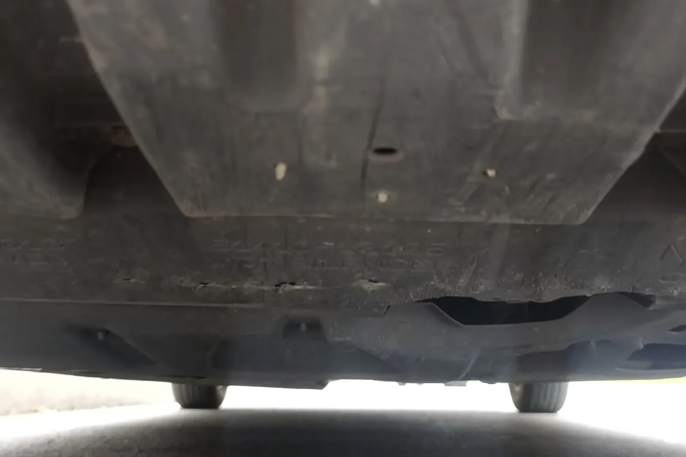 2012 Toyota Prius 1.8L 99HP L4 E-CVT Hybrid,autocango,china used car exporter,china ev exporter,chinese used car exporter,chinese used ev exporter