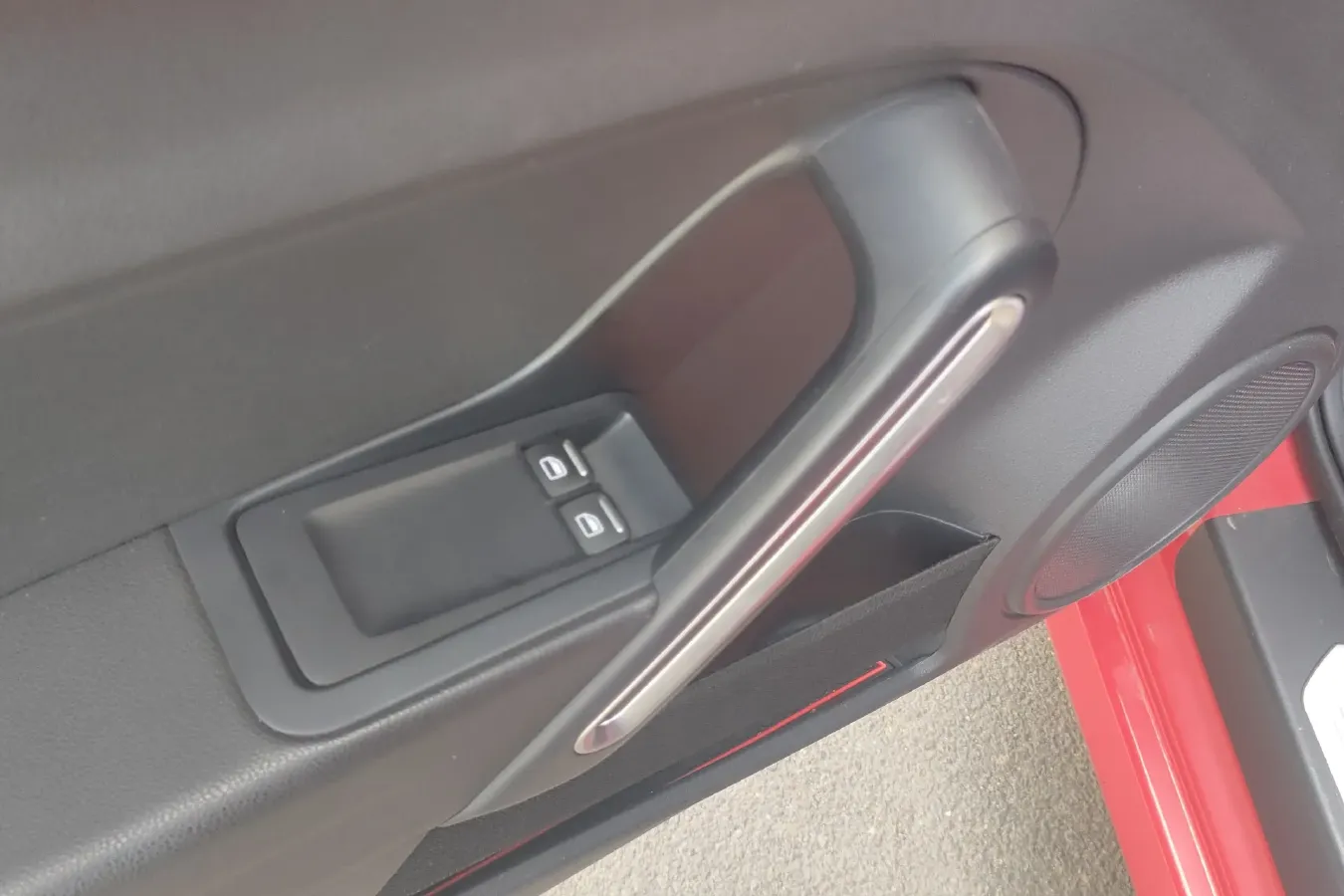 2013 Volkswagen Beetle 1.2T 105HP L4 7DCT,autocango,china used car exporter,china ev exporter,chinese used car exporter,chinese used ev exporter