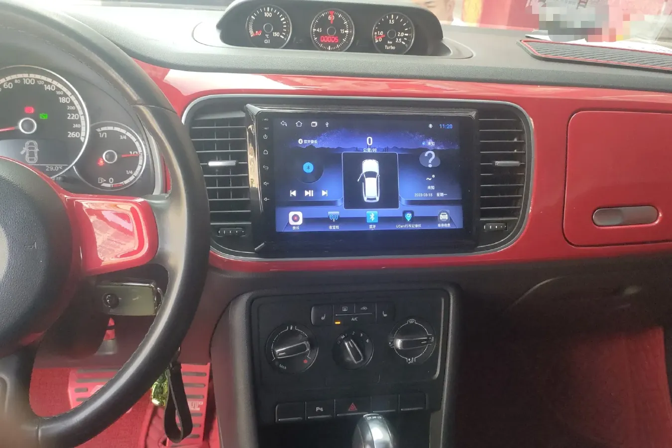 2013 Volkswagen Beetle 1.2T 105HP L4 7DCT,autocango,china used car exporter,china ev exporter,chinese used car exporter,chinese used ev exporter