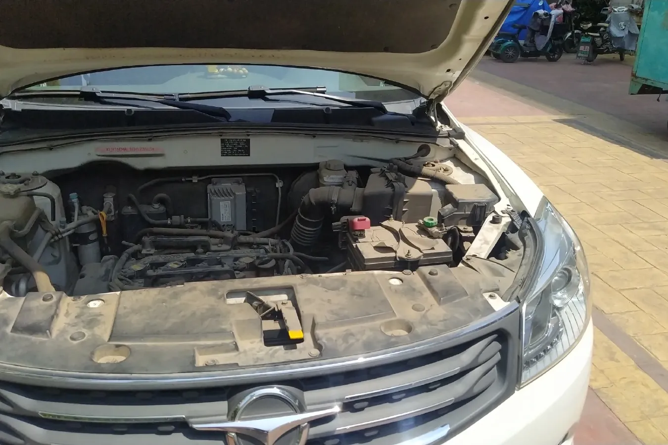 2015 HaiMa S7 2.0L 150HP L4 5AT,autocango,china used car exporter,china ev exporter,chinese used car exporter,chinese used ev exporter