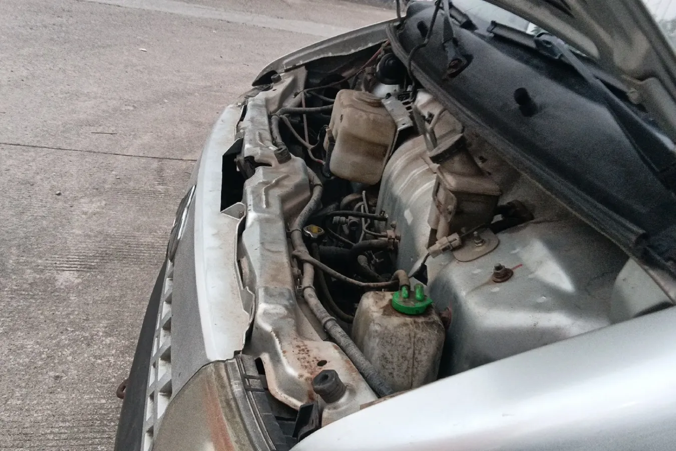 2015 ChangAn Kaicene ShenQi T20 1.3L 99HP L4 5MT,autocango,china used car exporter,china ev exporter,chinese used car exporter,chinese used ev exporter